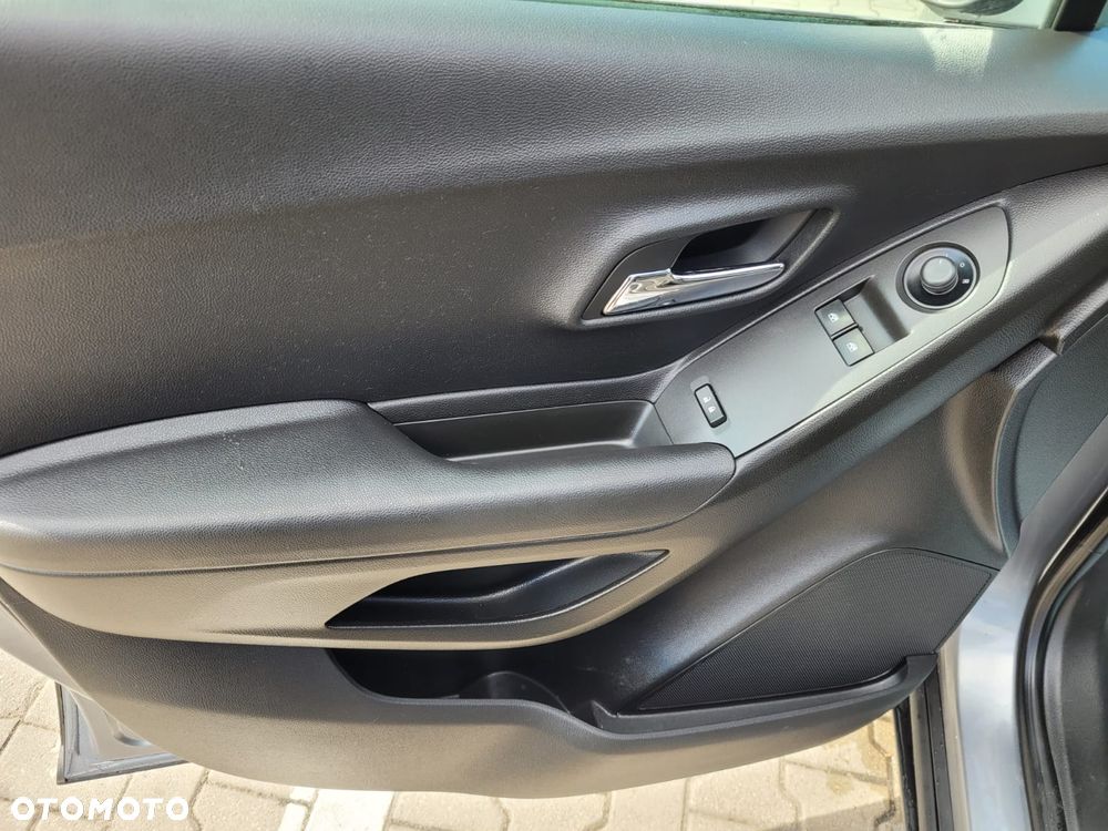 Chevrolet Trax 1.6 LT - 14
