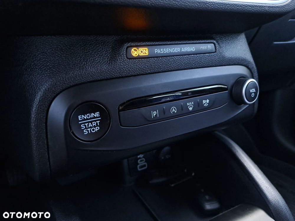 Ford Focus 1.0 EcoBoost Titanium - 37