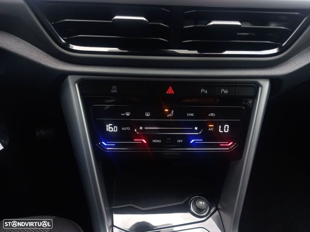 VW T-Roc 1.0 TSI Life - 15