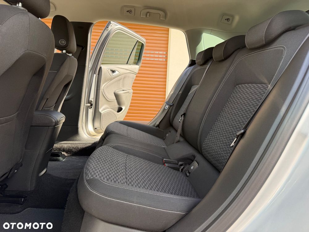 Opel Astra 1.6 D (CDTI) Innovation - 14