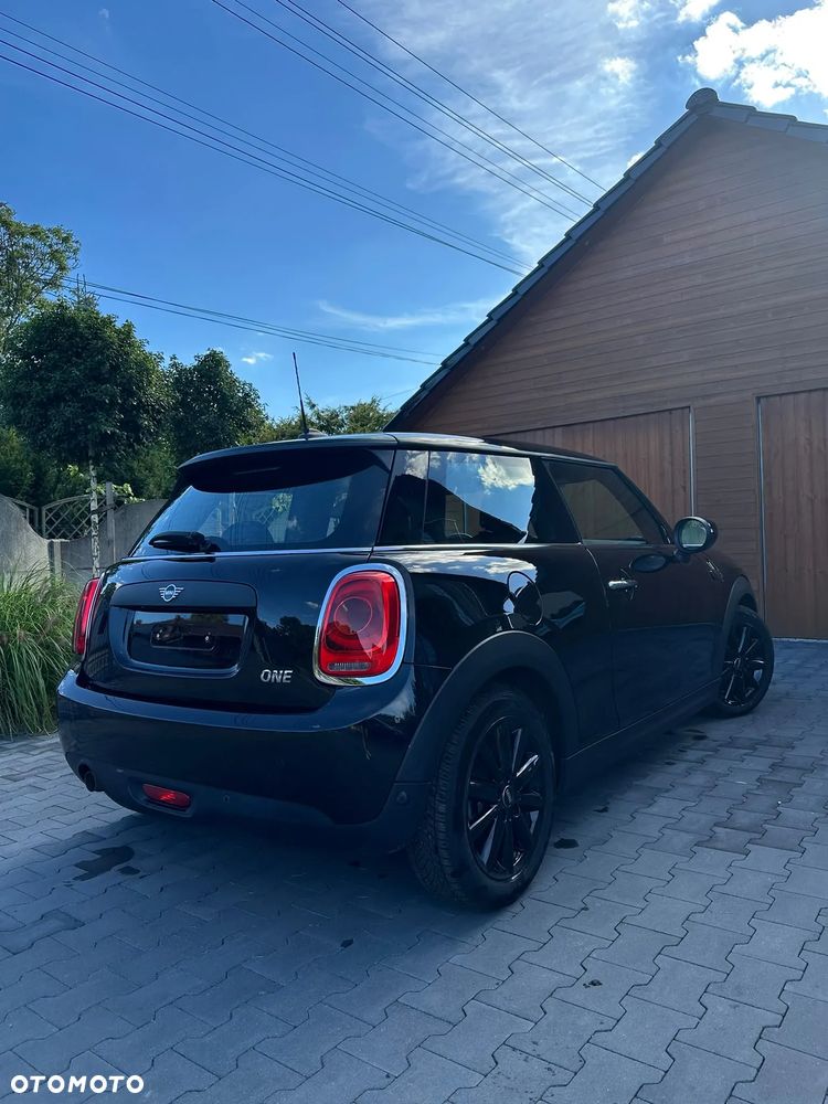 MINI ONE Standard - 4