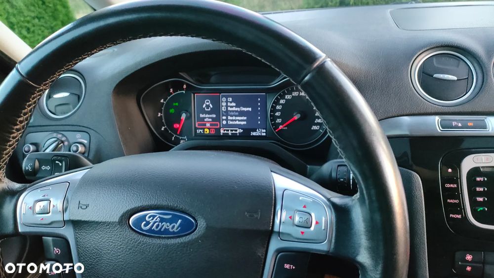 Ford Galaxy 2.0 TDCi Titanium - 4