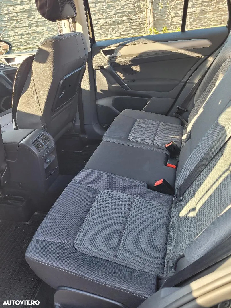 Volkswagen Golf Sportsvan - 9