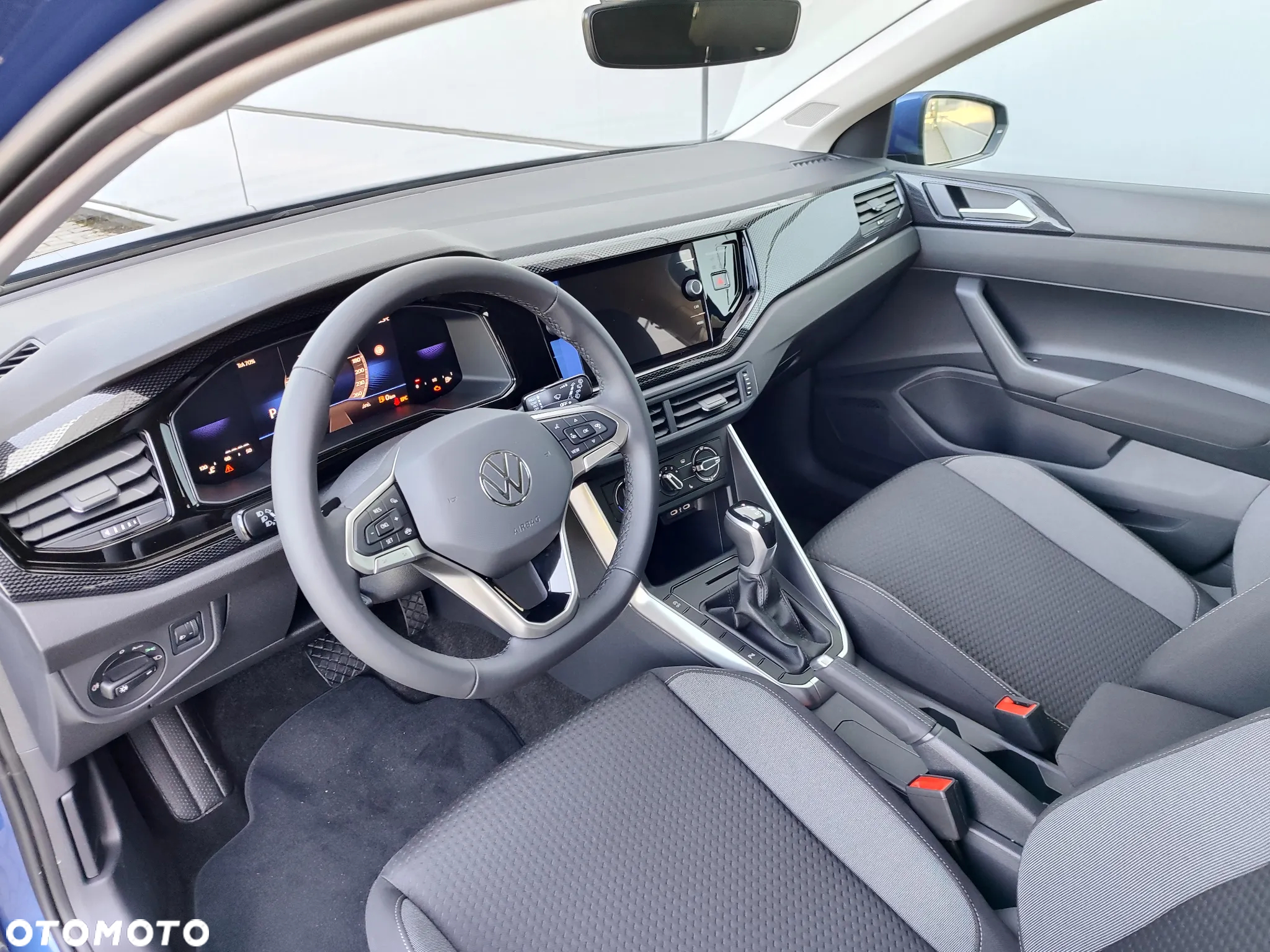 Volkswagen Polo 1.0 TSI Life DSG - 16