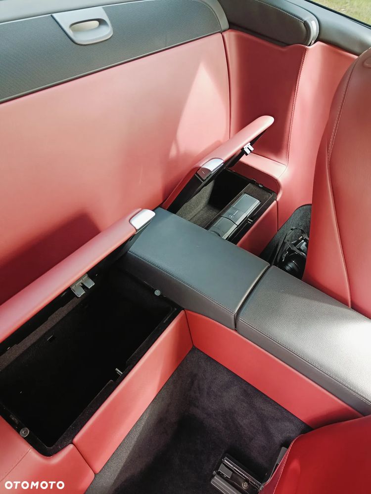 Mercedes-Benz SL - 13