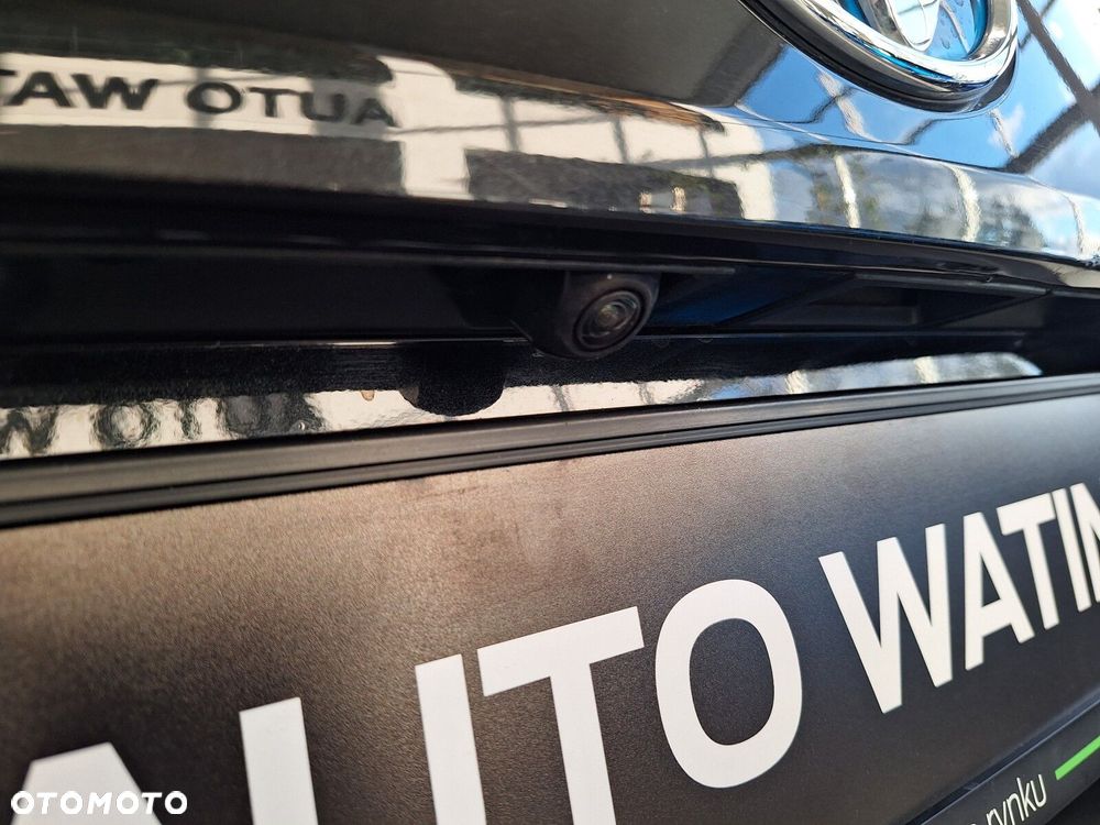 Toyota Corolla 2.0 Hybrid Comfort - 13