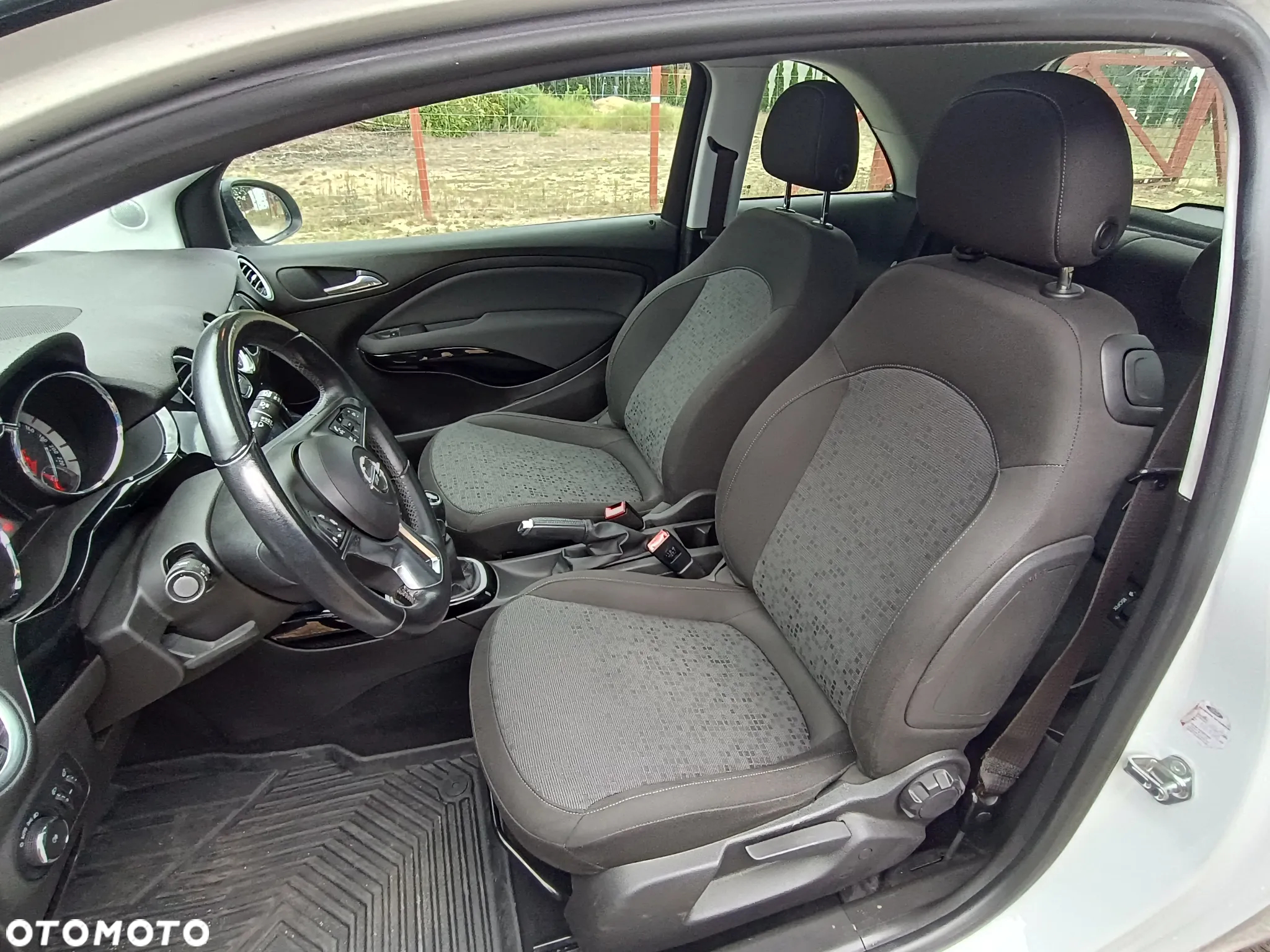 Opel Adam 1.4 White Link - 9