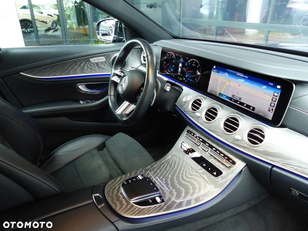 Mercedes-Benz Klasa E - 18