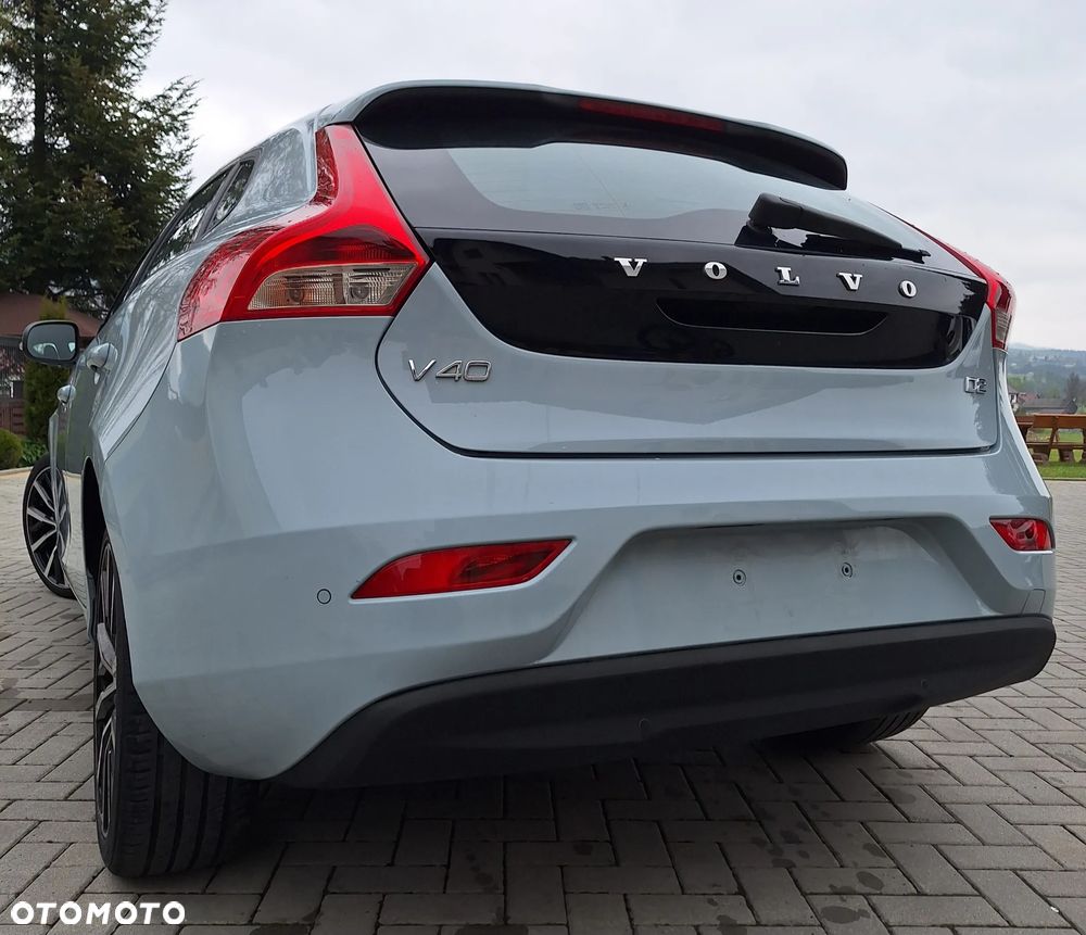 Volvo V40 D2 Momentum - 15