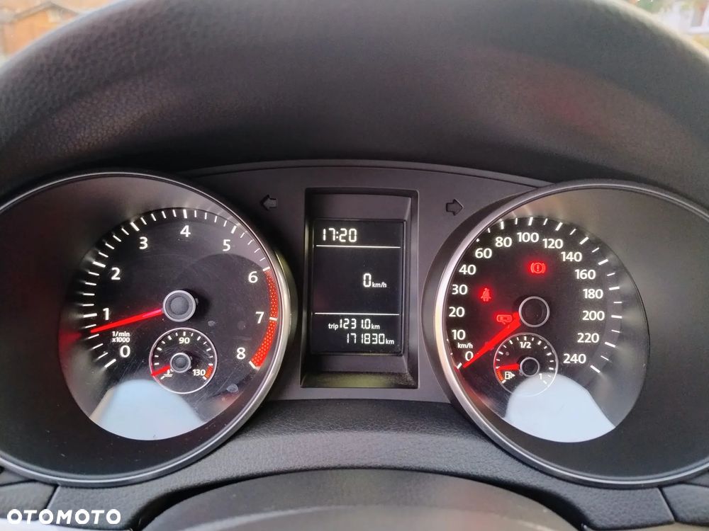 Volkswagen Golf 1.6 Trendline - 16