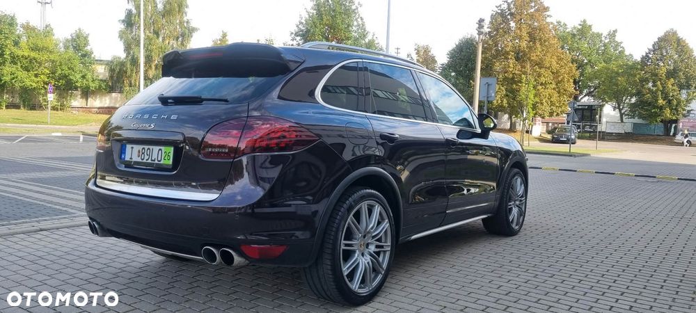 Porsche Cayenne - 3