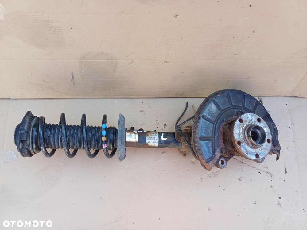 Mcpherson zwrotnica lewa Audi A3 8P Golf V Touran Octavia II Leon II - 1