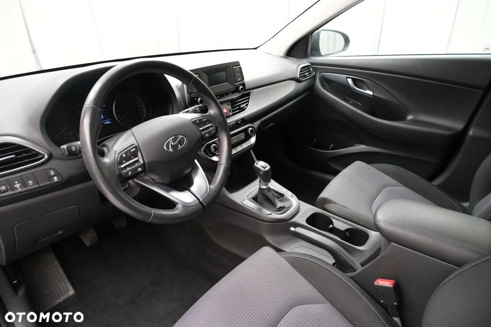 Hyundai i30 1.5 DPI Modern - 8