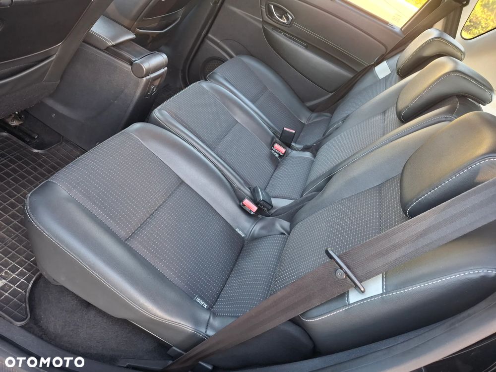 Renault Scenic - 12