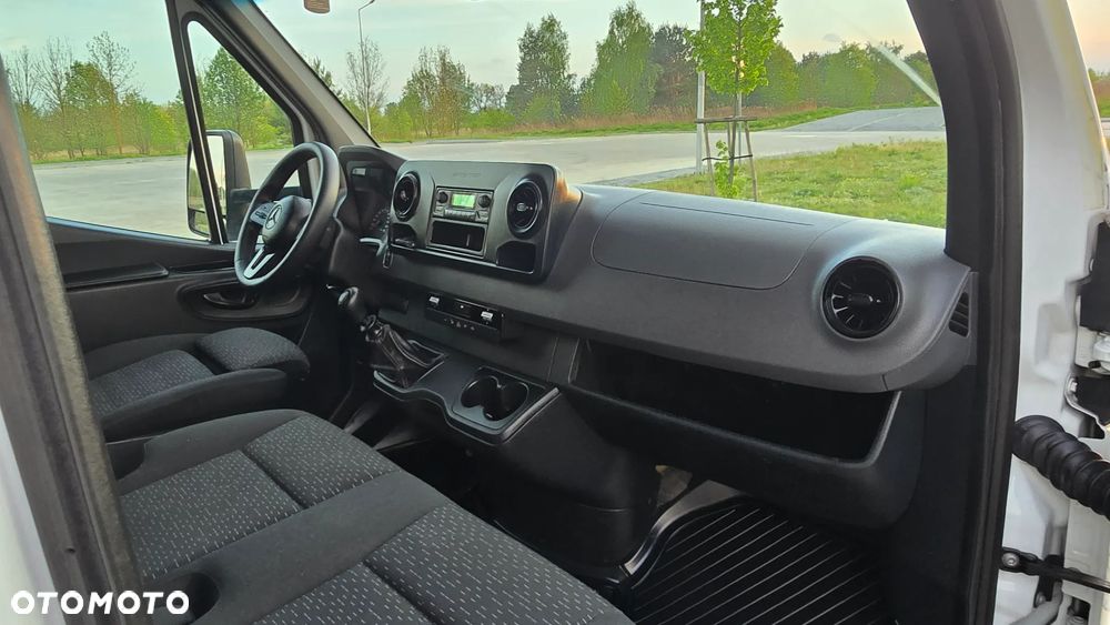 Mercedes-Benz SPRINTER 519 CDI 907❗❗3.0 190 KM V6 / MANUAL / PLANDEKA 10 PALET / PODNOSZONY DACH / BLIŹNIAKI / ZABUDOWA JEGGER / PODUSZKI PNEUMATYCZNE / SYPIALKA / SALON POLSKA ❗❗ - 31