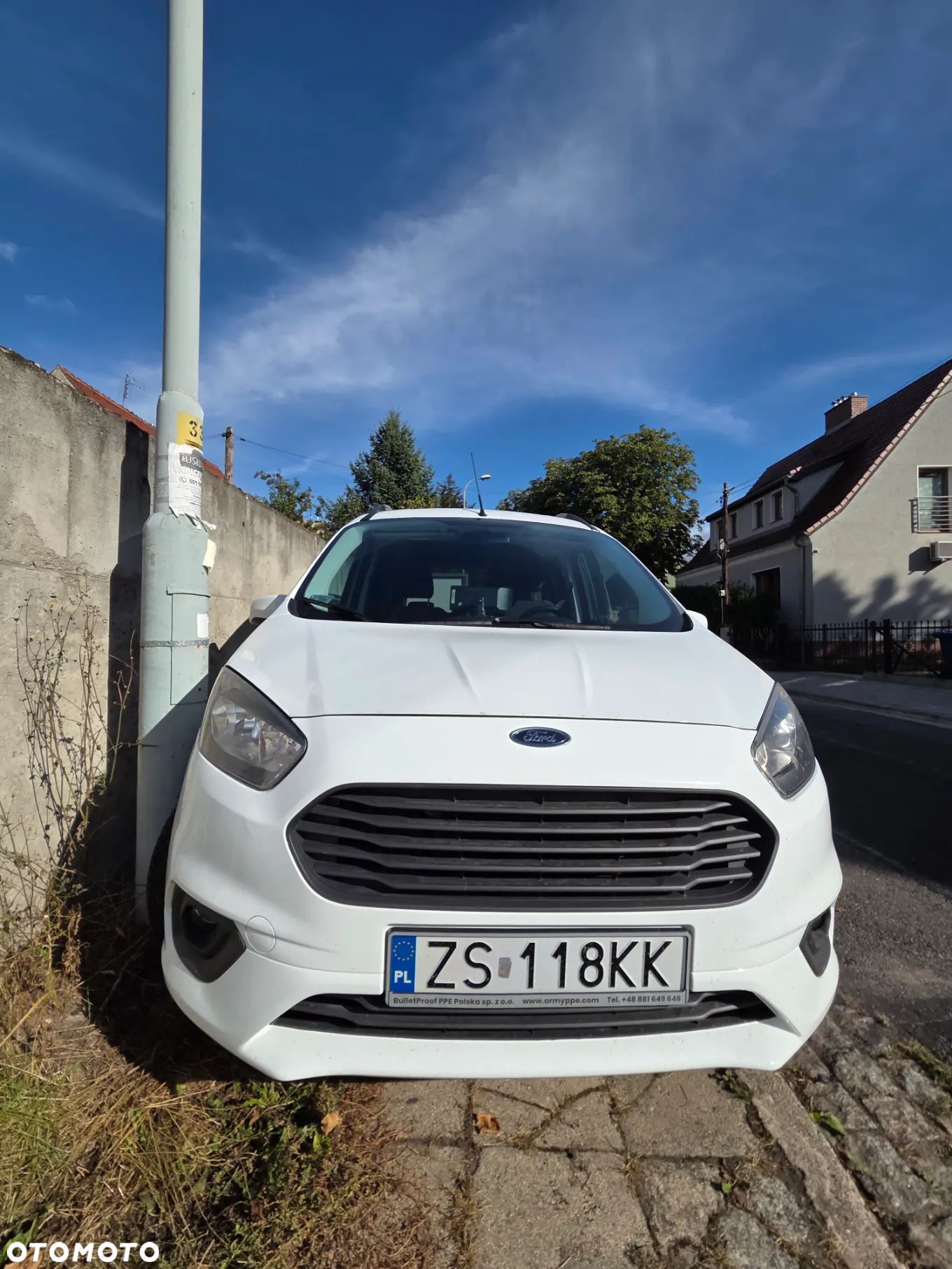 Ford Tourneo Courier 1.0 EcoBoost Titanium - 1