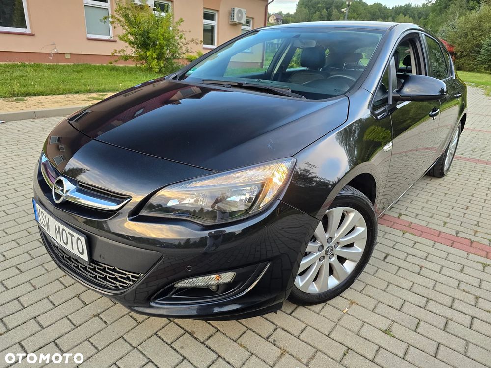 Opel Astra 1.4 Turbo Edition - 1