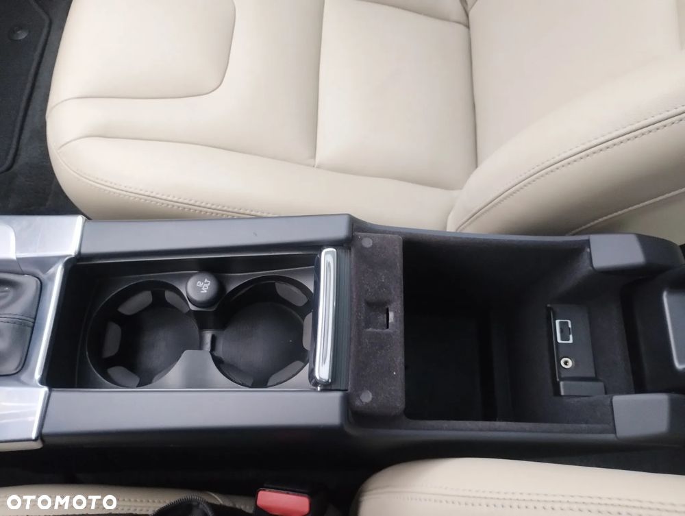 Volvo S60 - 22