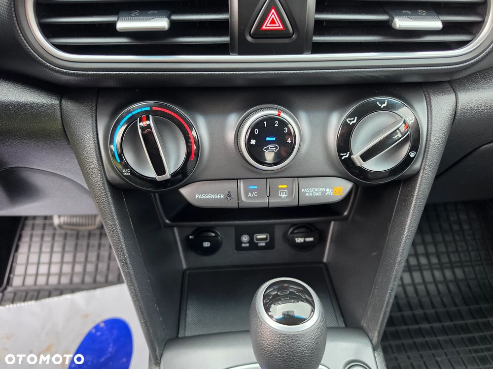 Hyundai Kona - 39