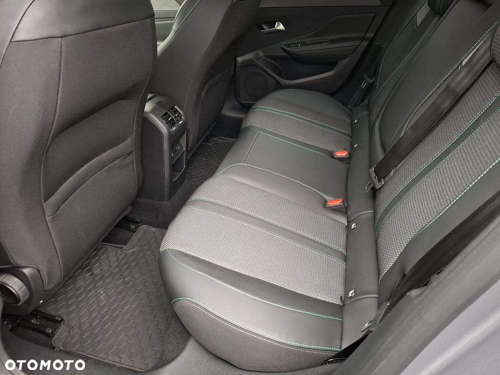 Peugeot 308 BlueHDi 130 EAT8 Allure Pack - 12