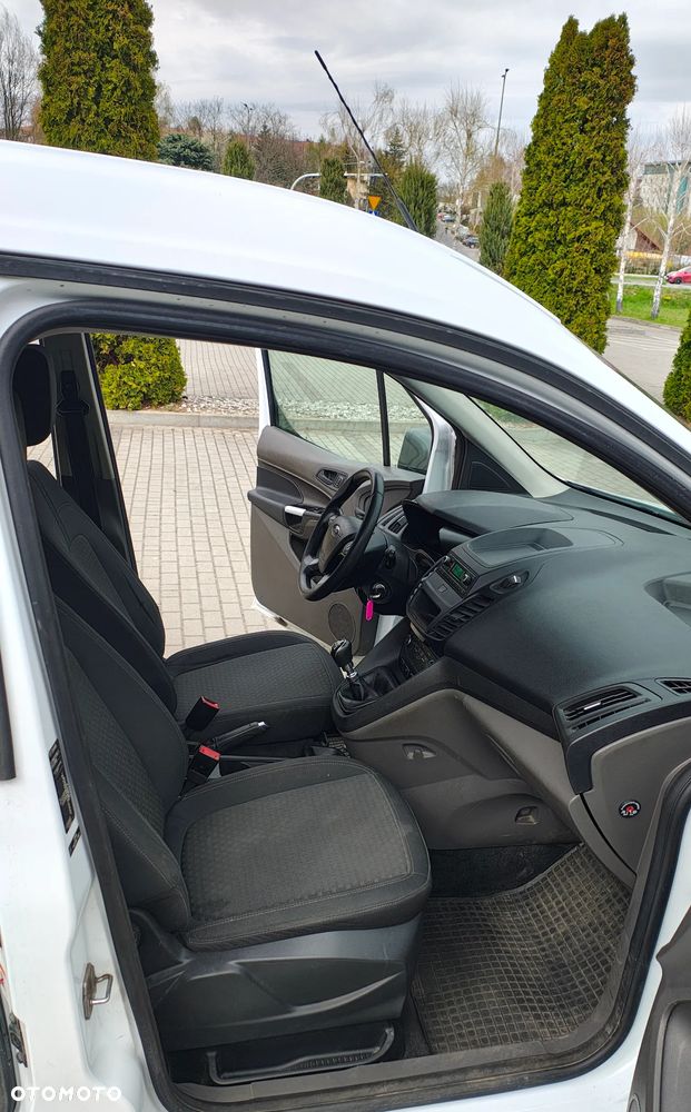 Ford Transit Connect II - 28