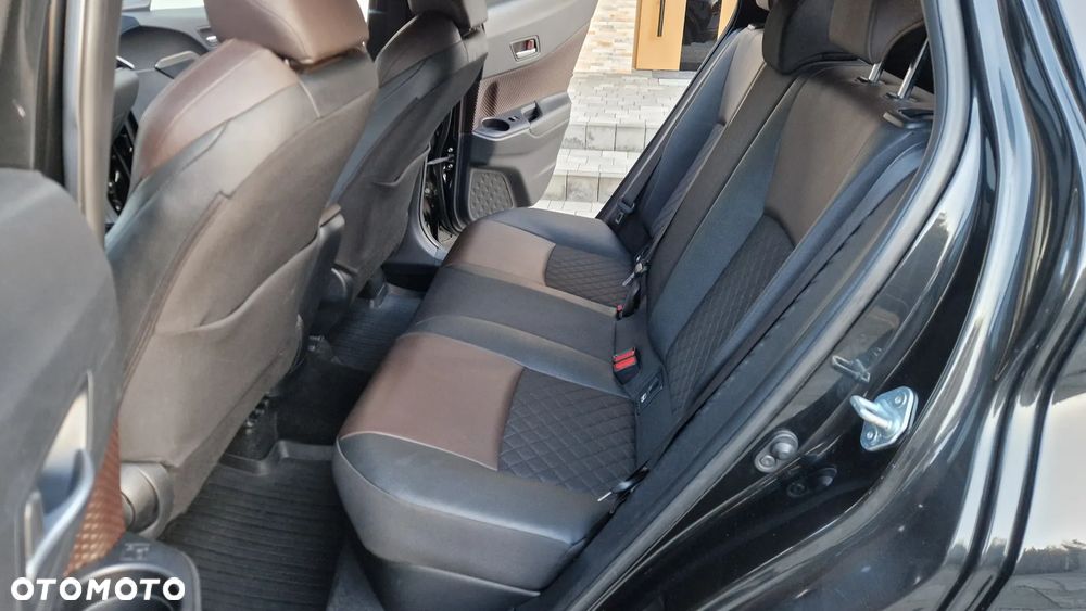 Toyota C-HR 1.8 Hybrid Prestige - 23