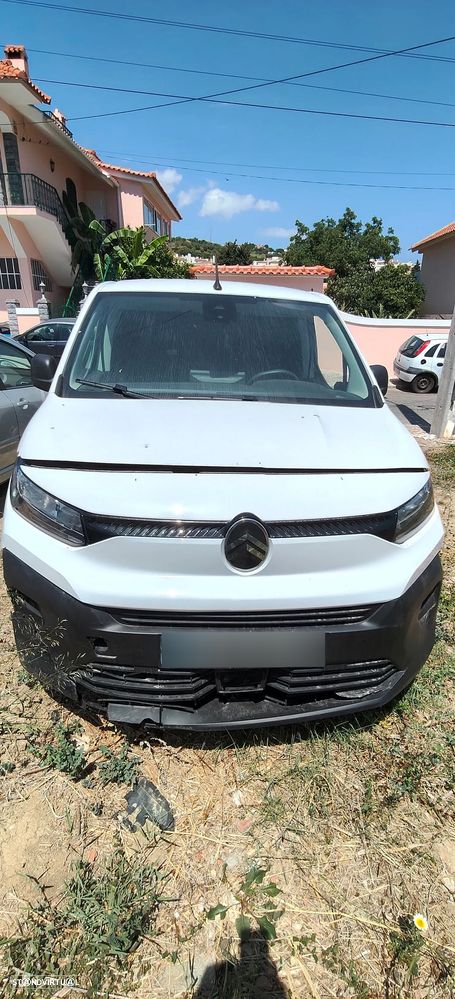 Citroën Berlingo XL Plus - 4