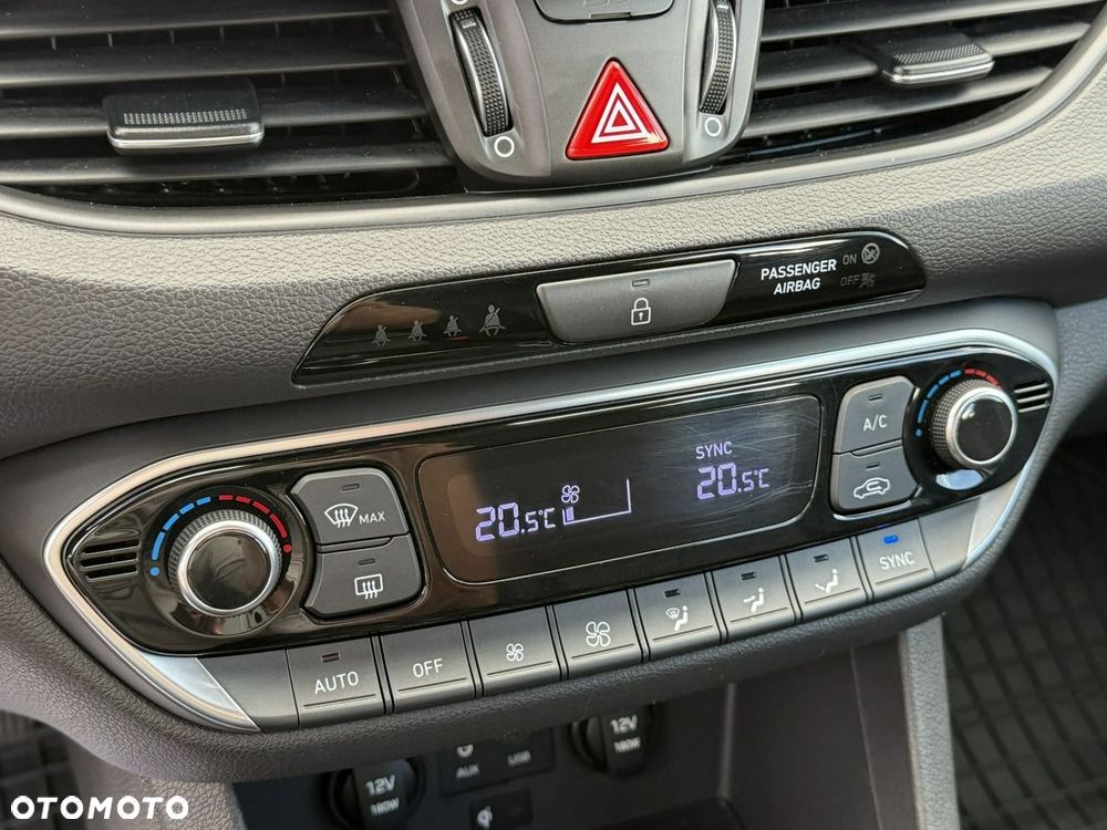 Hyundai i30 - 26