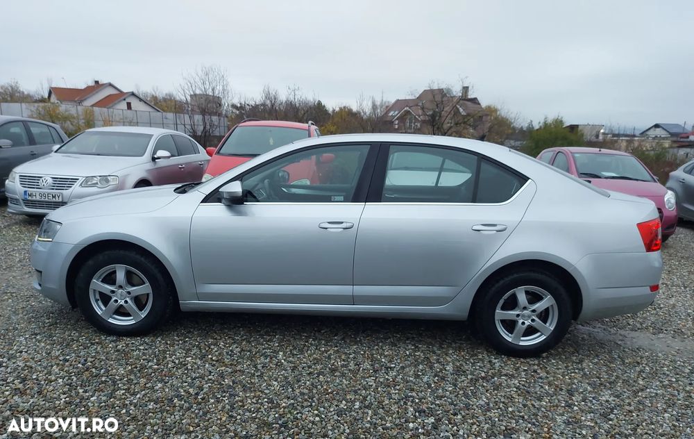 Skoda Octavia - 10