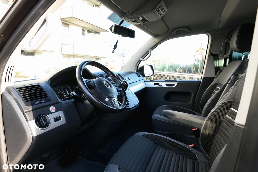 Volkswagen Multivan - 6