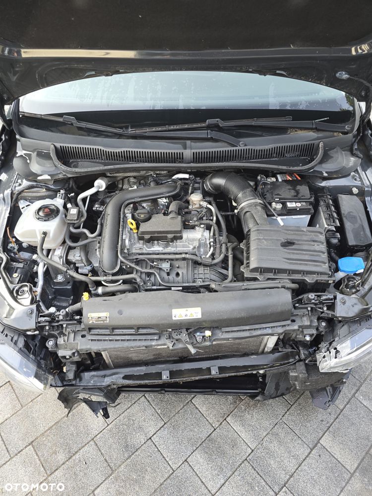 Volkswagen Polo 1.0 TSI OPF R-Line - 16