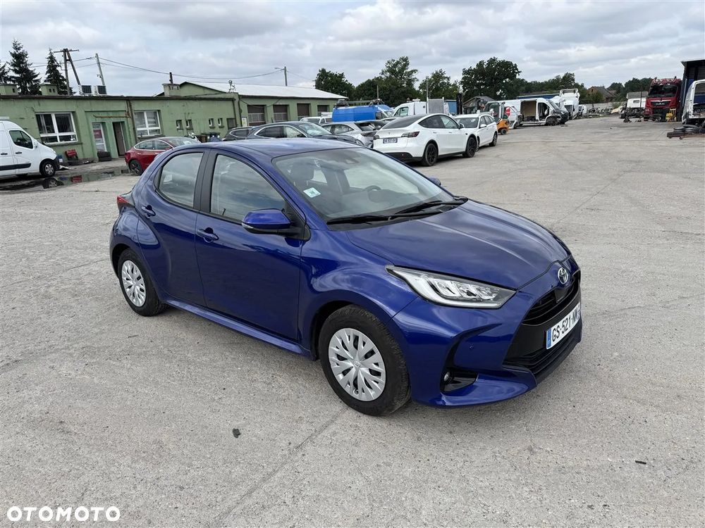 Toyota Yaris - 4
