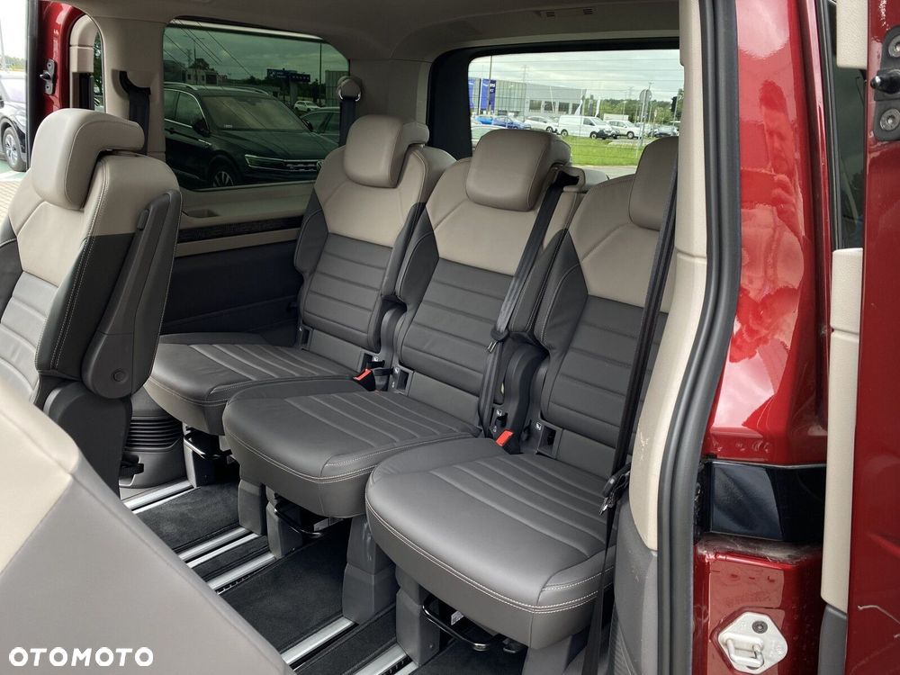 Volkswagen Multivan - 40