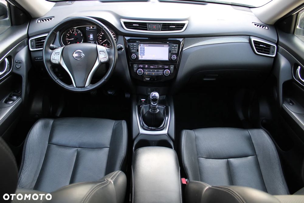 Nissan X-Trail 1.6 DIG-T Tekna - 9