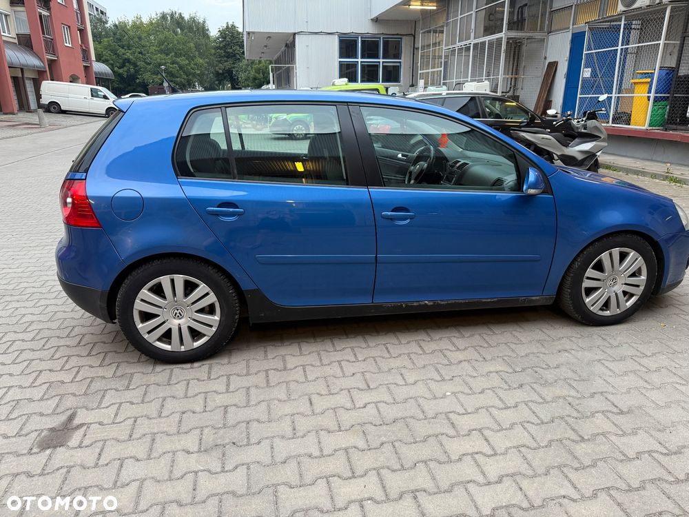Volkswagen Golf 2.0 TDI DPF GT - 6