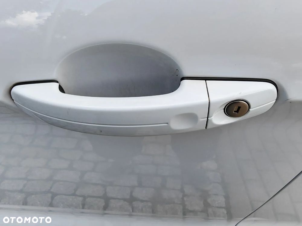 Ford Kuga 1.5 EcoBoost 2x4 Titanium - 31