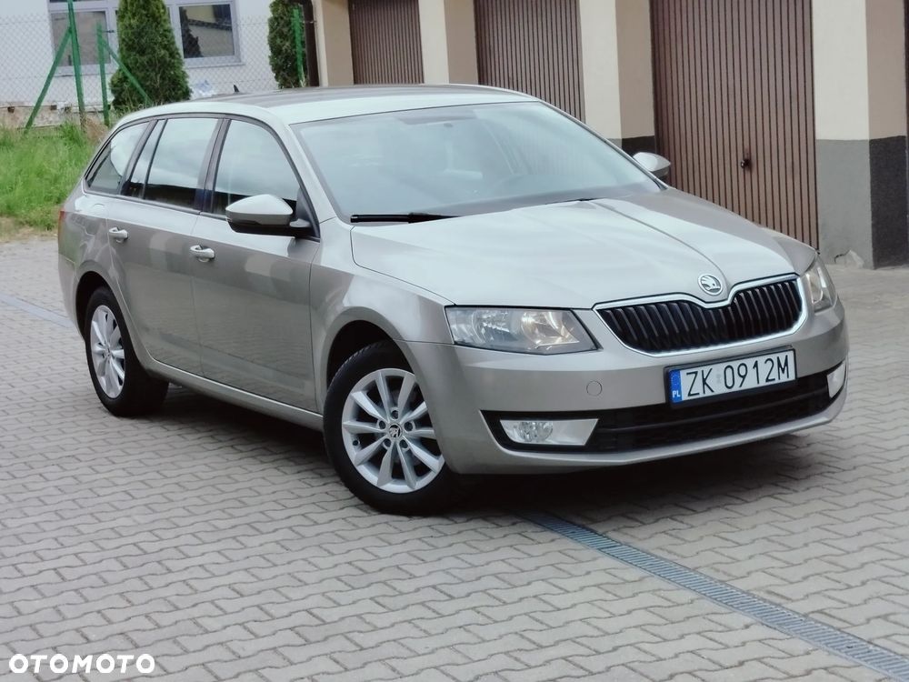 Skoda Octavia 1.6 TDI DPF DSG Active - 4