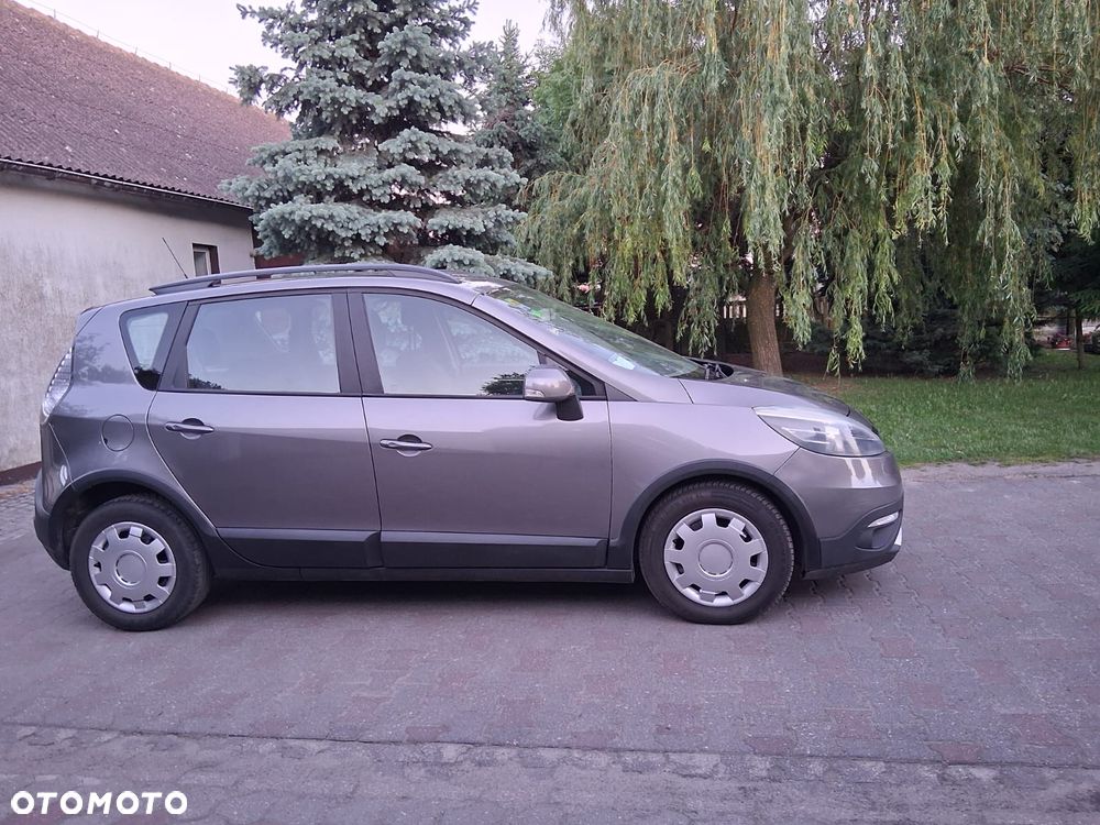 Renault Scenic dCi 110 Xmod Paris - 2