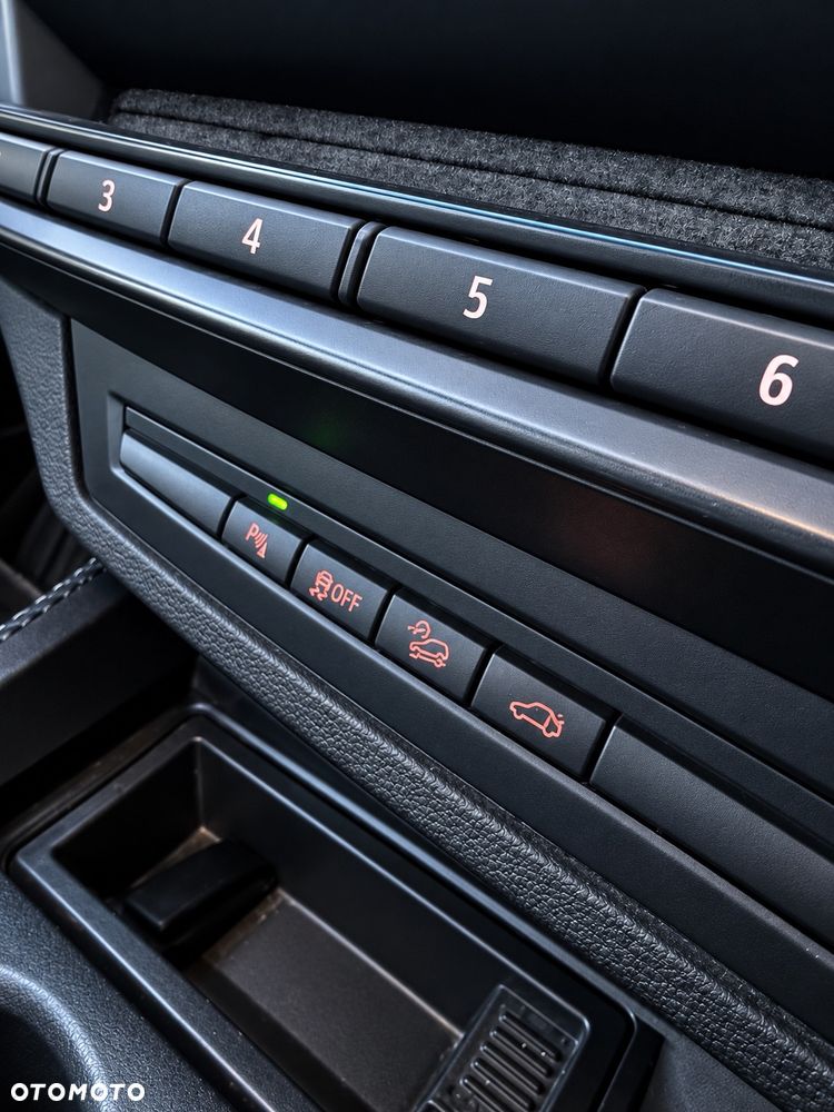 BMW X5 xDrive35i Edition Exclusive - 37