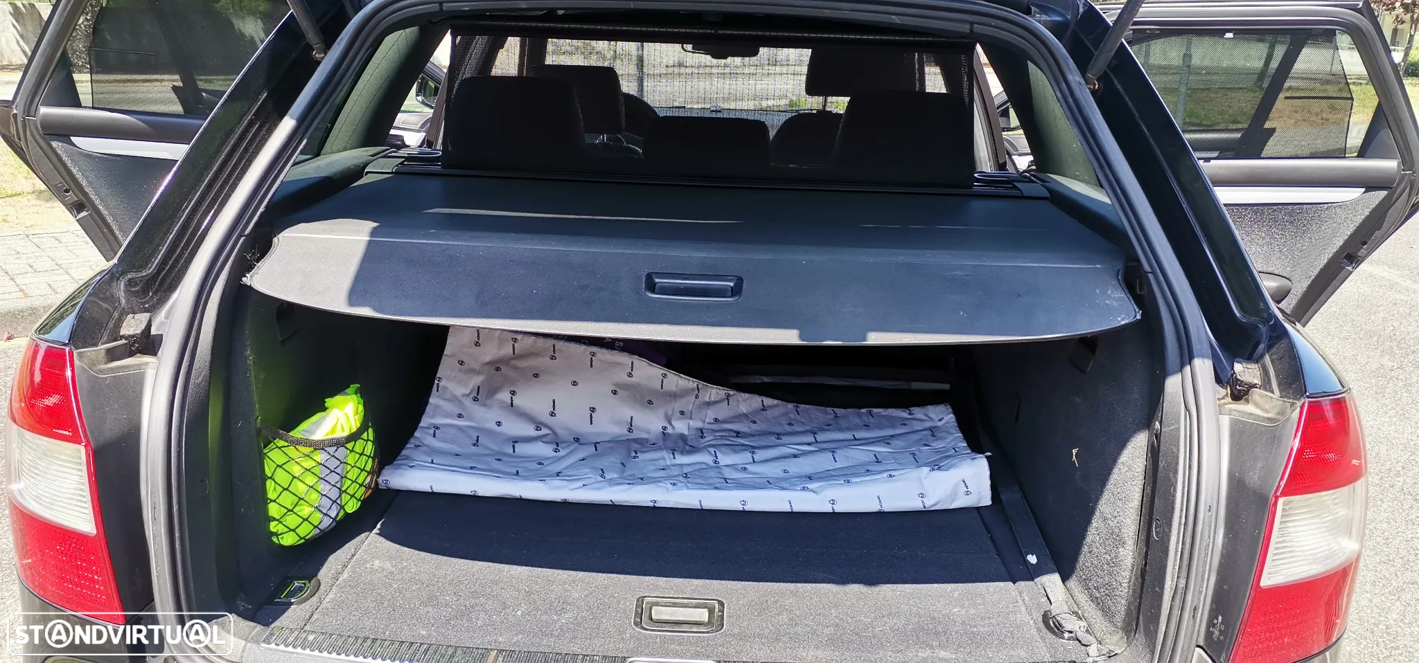 Audi A4 Avant 1.9 TDI m6 S-Line - 8