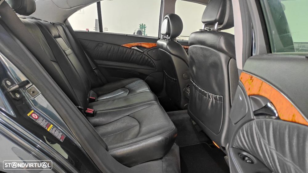 Mercedes-Benz E 220 CDi Avantgarde Aut. - 20