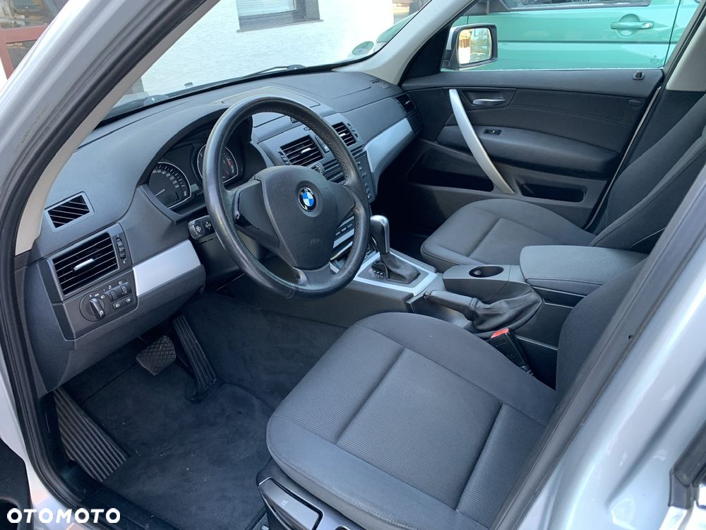 BMW X3 xDrive25i - 6