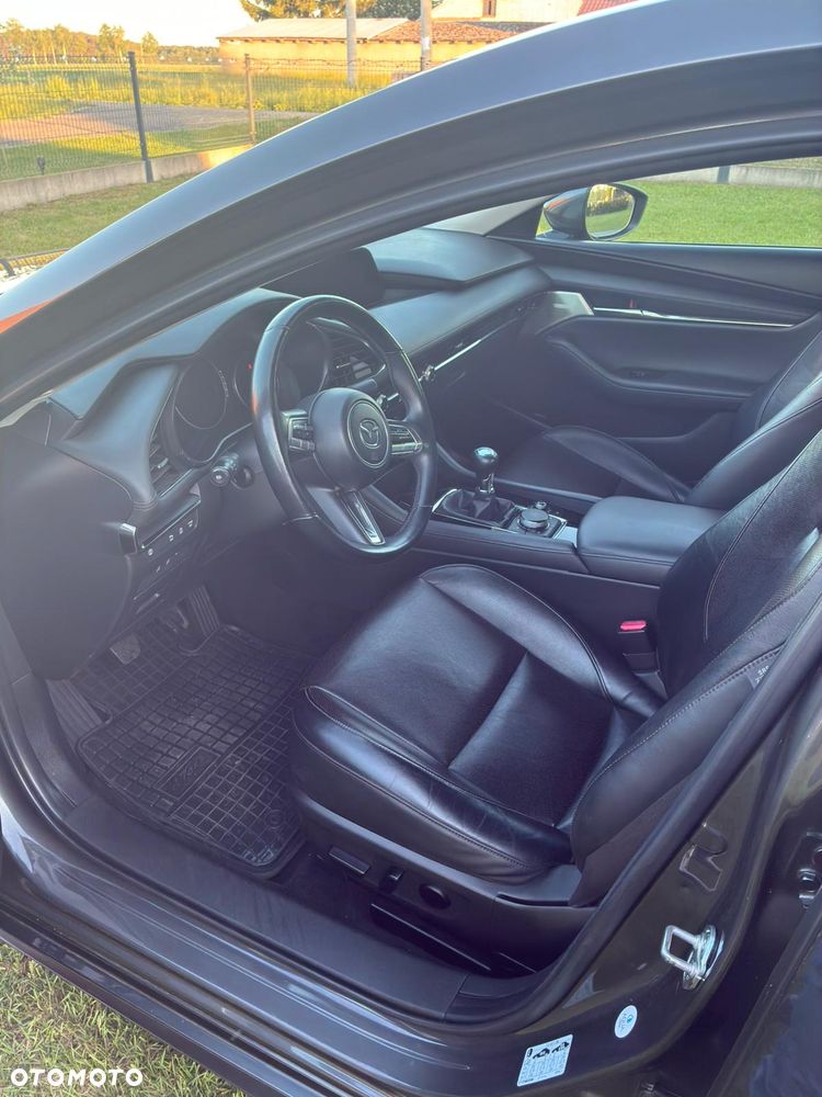 Mazda 3 - 11