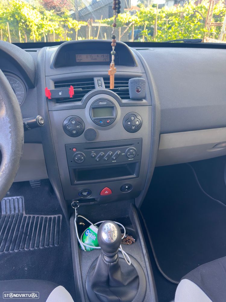 Renault Mégane Break 1.5 dCi Authentique - 10