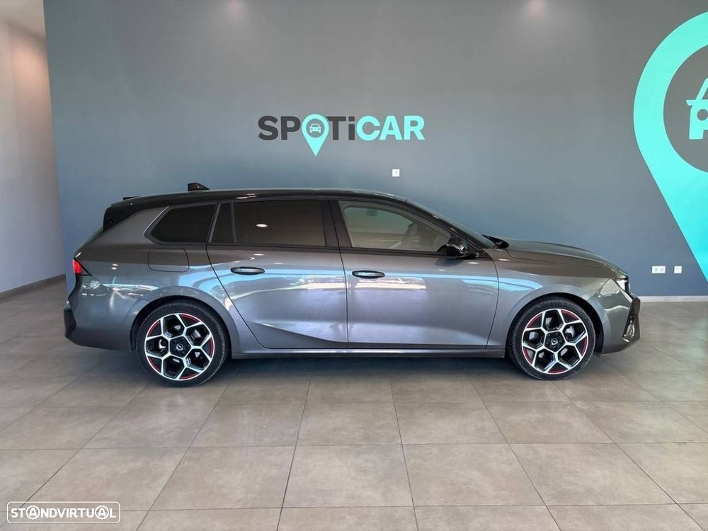 Opel Astra Sports Tourer - 4