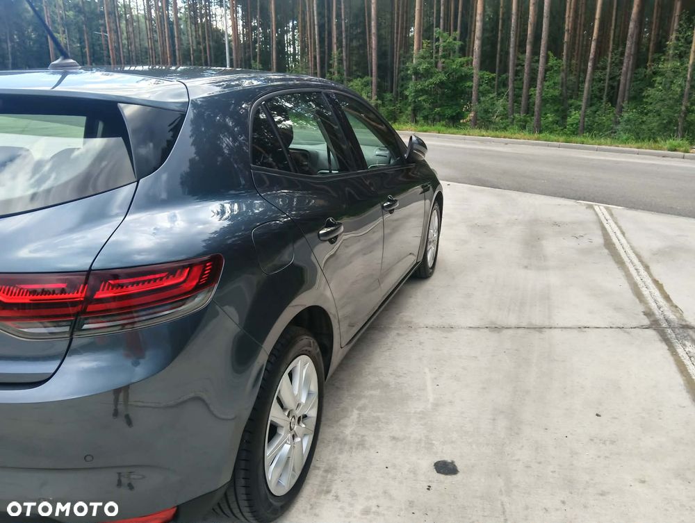 Renault Megane 1.5 Blue dCi Equilibre EDC - 3