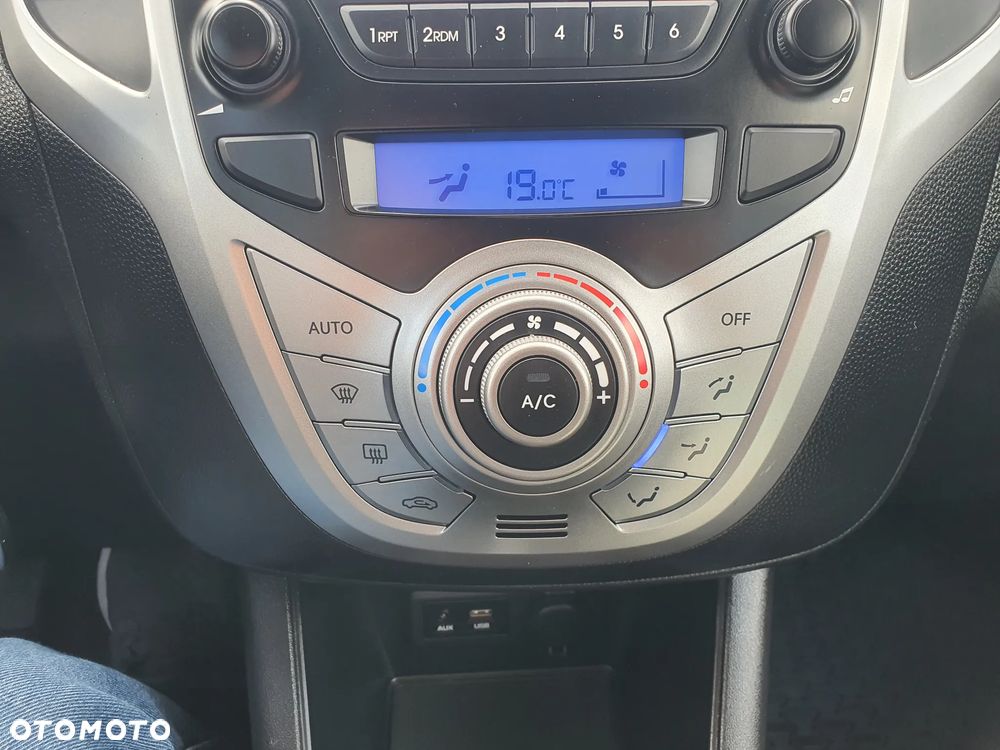 Hyundai ix20 1.6 blue Trend - 21