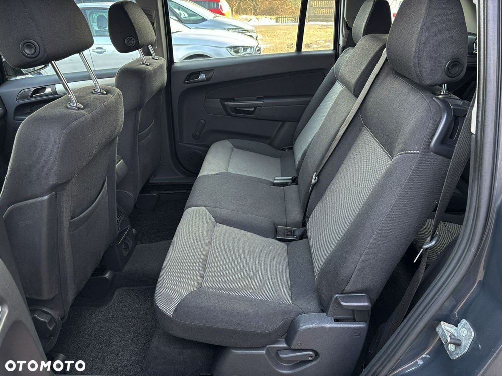 Opel Zafira 1.8 Family Plus - 19