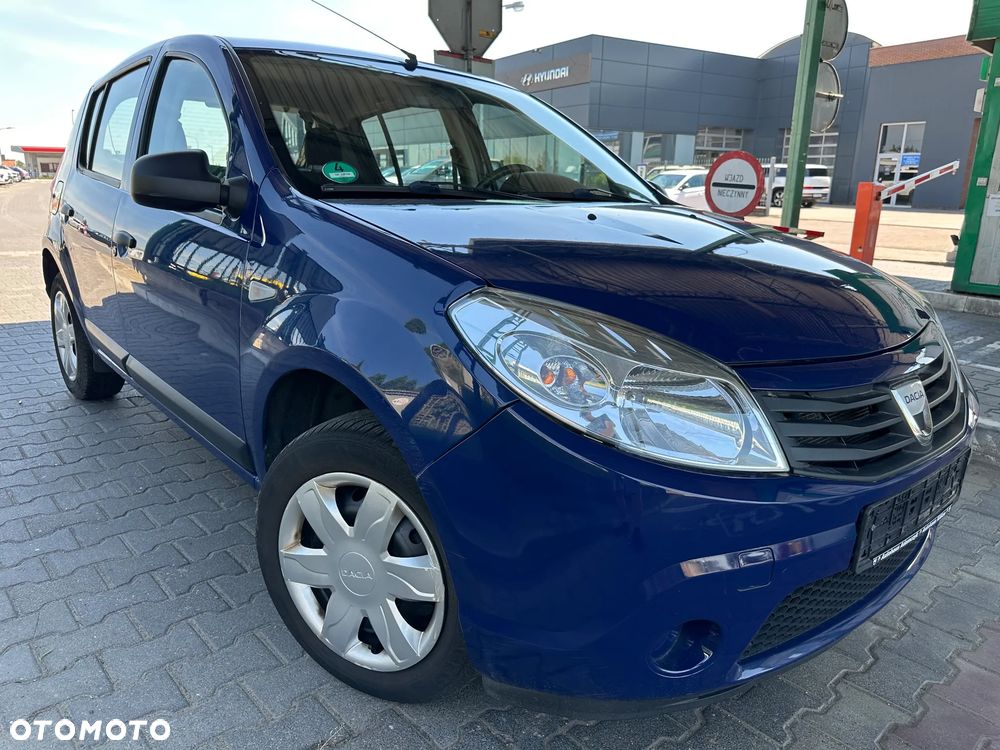 Dacia Sandero - 1