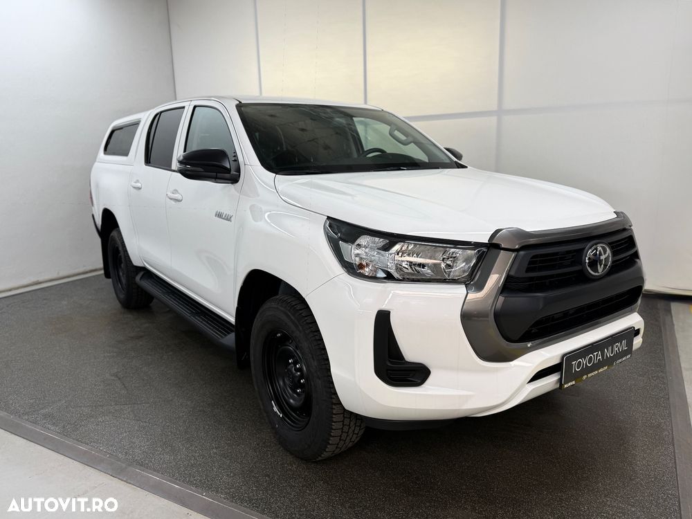 Toyota Hilux - 1